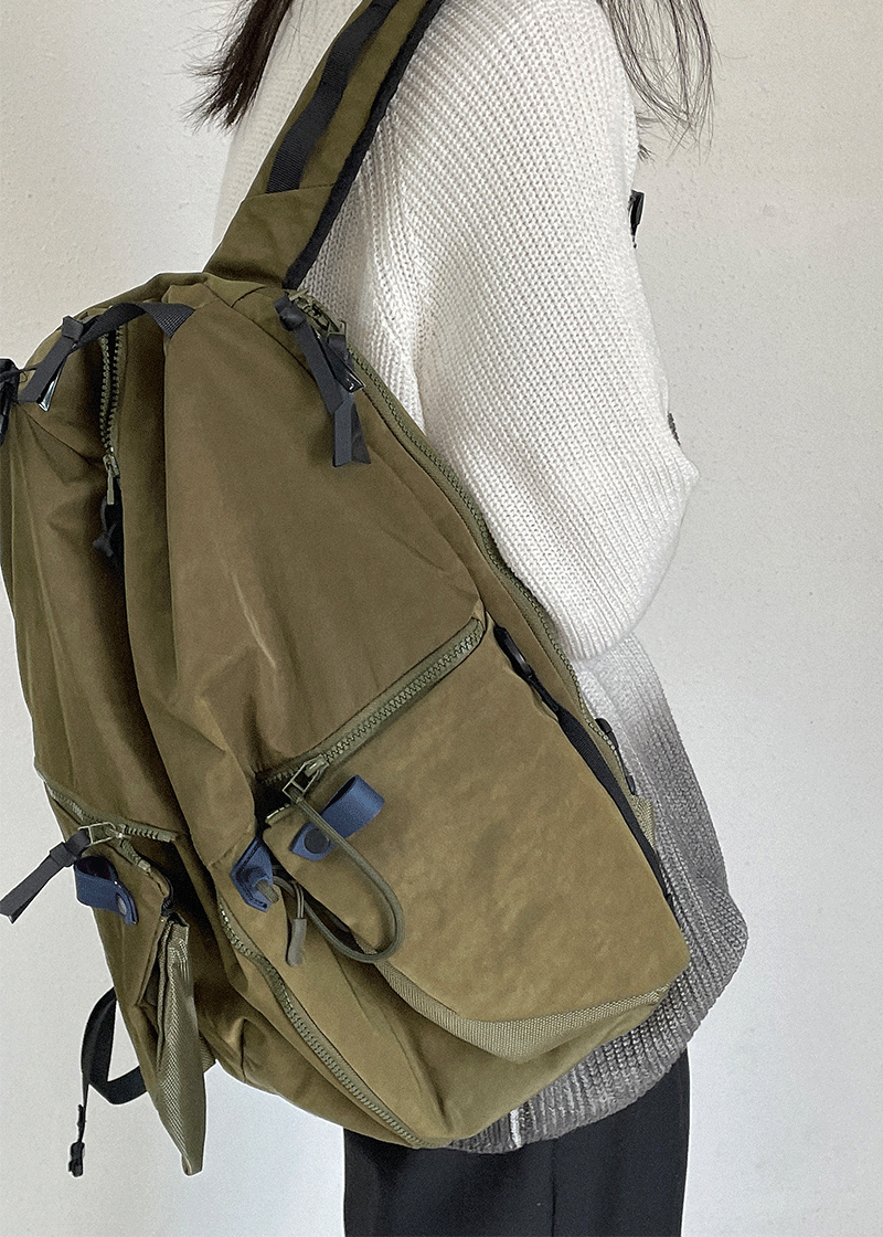 beetle backpack (2c)