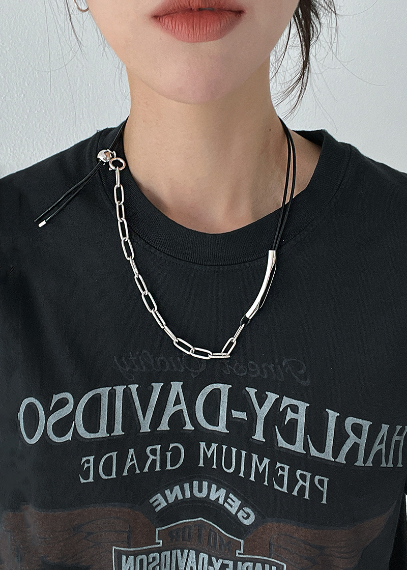 horn chain drop necklace